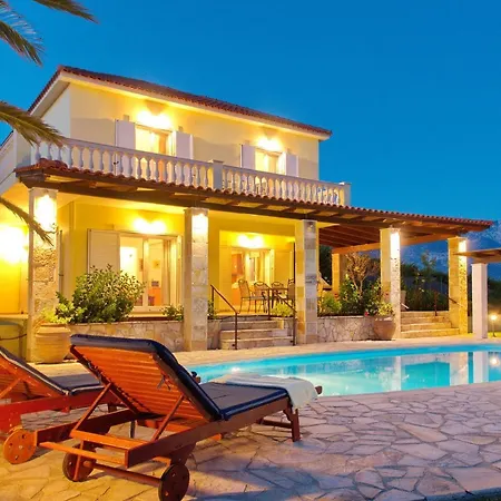 Dimitra Villa