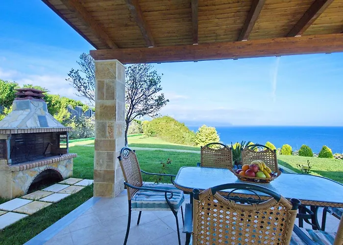 Dimitra * 트라페자키