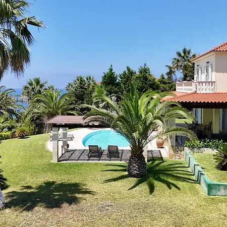 Dimitra Trapezaki (Kefalonia)