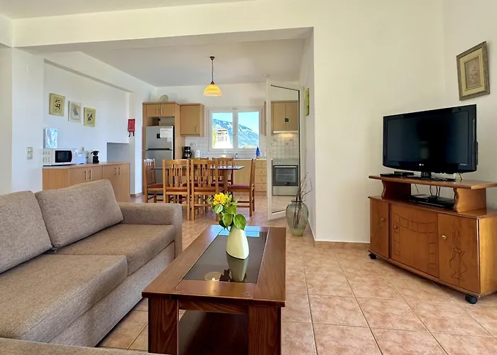 Dimitra Willa Trapezaki (Kefalonia)